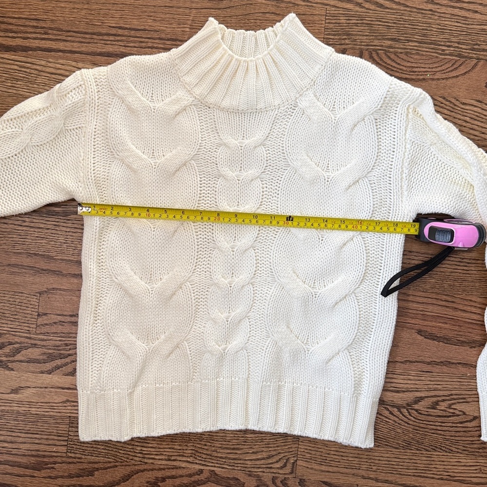 Cozy Cream Cable Knit Sweater - Picture 4 of 5